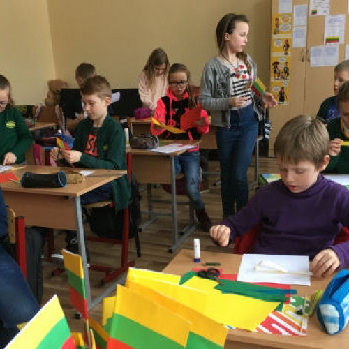 PUG  ir 1-4 klasių gimtosios kalbos savaitė ,,Lietuva mini šimtmetį”