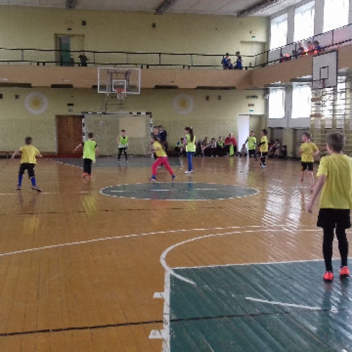 1-4 klasių mokinių futbolo pirmenybės PRADINUKO LYGA