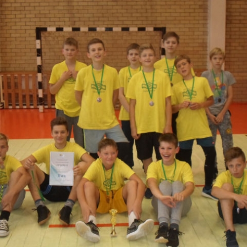 Šiaulių miesto 5-6 klasių berniukų finalinėse kvadrato varžybose III vieta